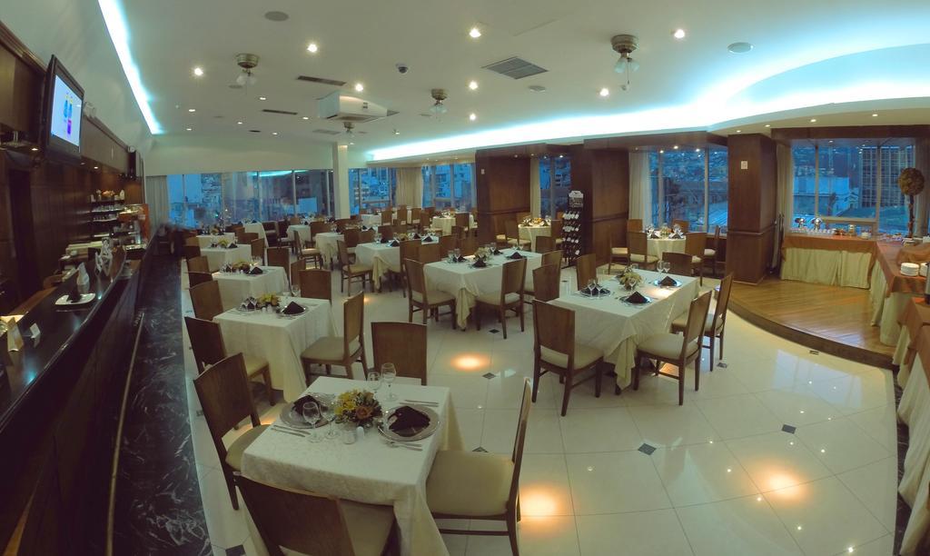 Hotel Emperador อัมบาโต ภายนอก รูปภาพ